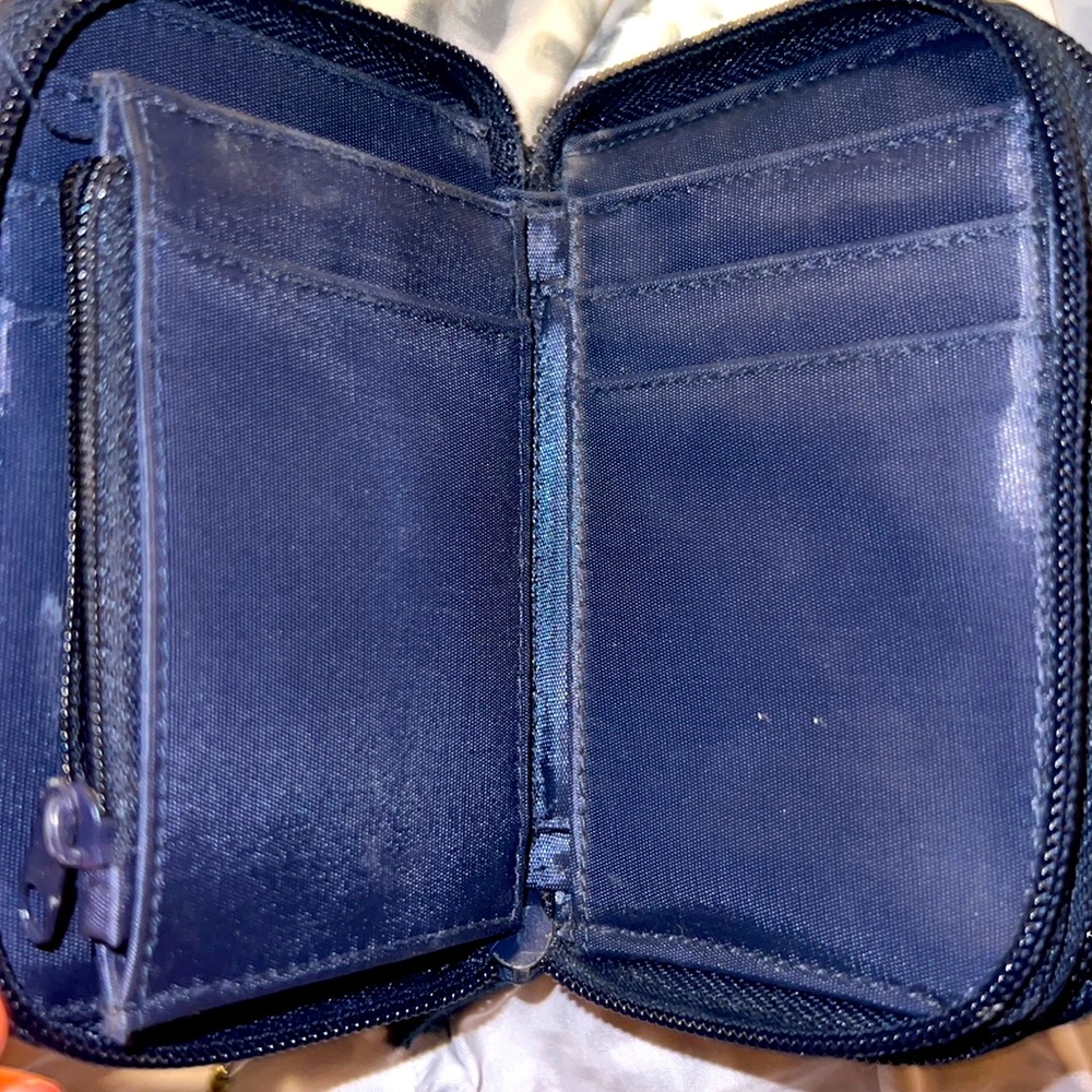 ❌(stolen)
) NWOT Blue Denim Jean Wallet (Zippered)